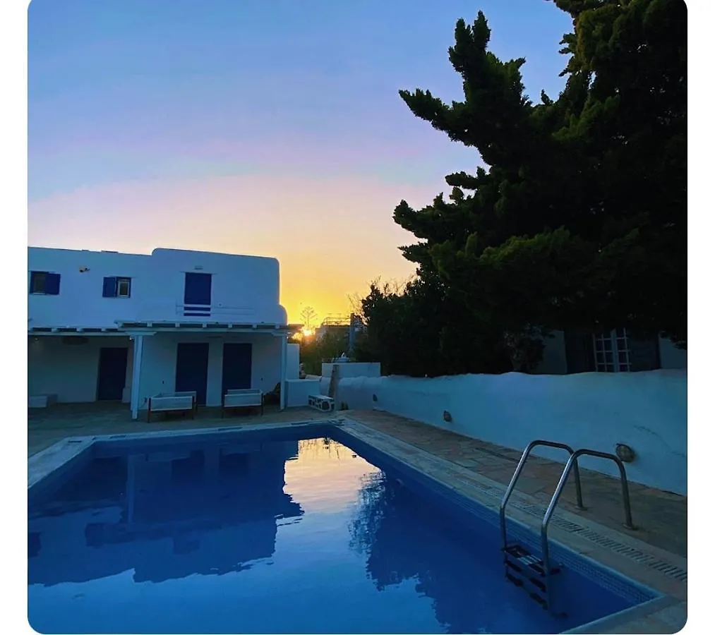 Mykonos Town White Luxury Suite With Shared Pool Downtown 0*, Mykonos Town